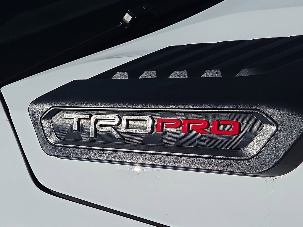 Used 2025 Toyota Sequoia TRD Pro AWD/4WD image 11