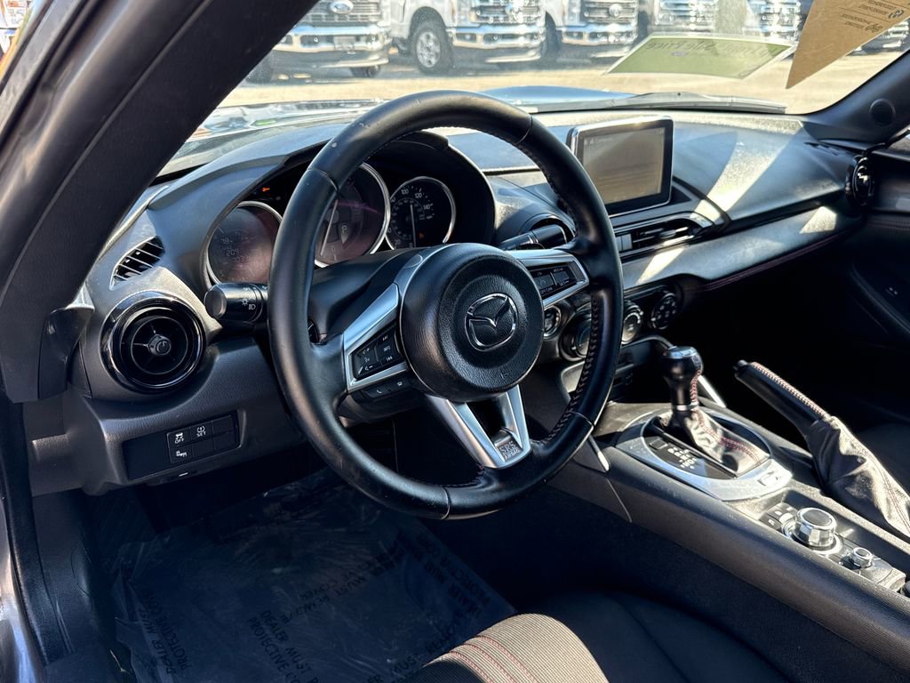 Used 2017 MAZDA MX-5 Miata Club image 5