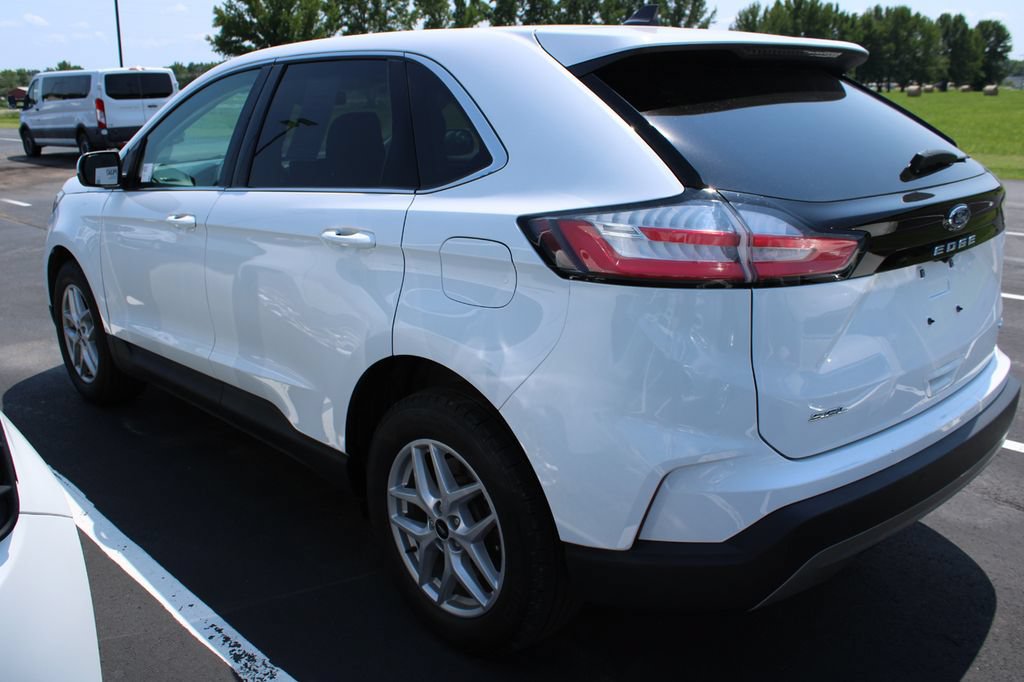 Certified 2023 Ford Edge SEL w/ Convenience Package AWD/4WD image 7