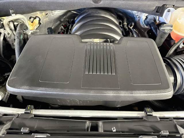 Used 2024 GMC Yukon Denali AWD/4WD image 9