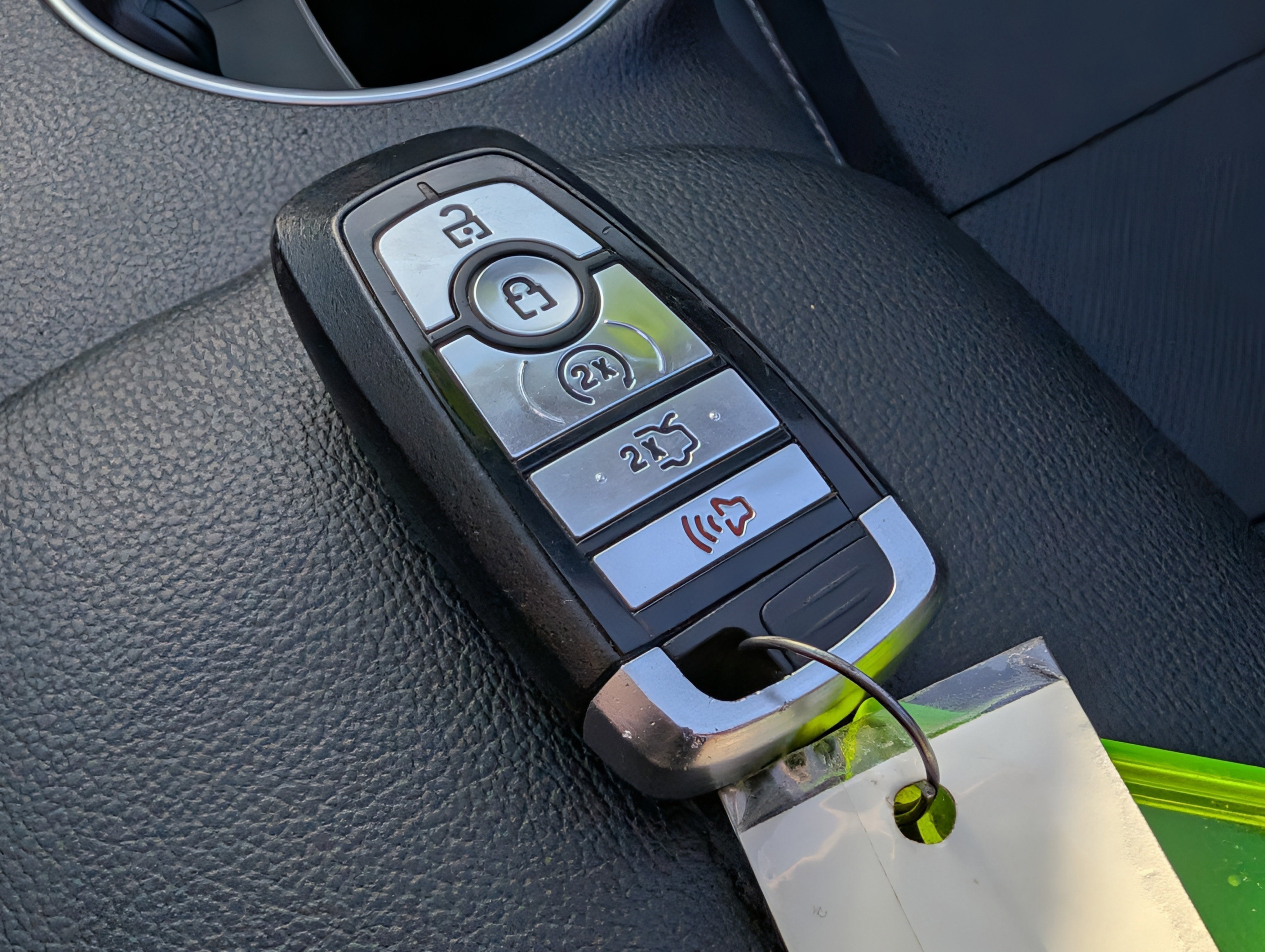 Certified 2019 Ford Mustang Premium image 28