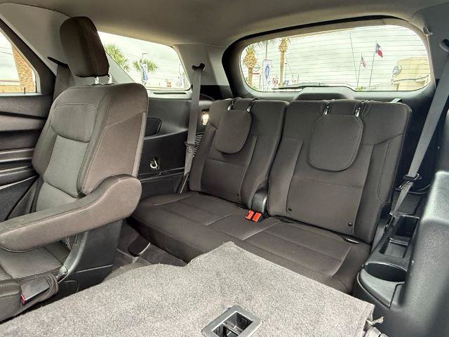 Certified 2024 Ford Explorer XLT RWD image 26