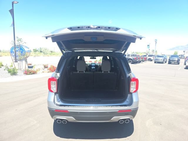 Certified 2023 Ford Explorer King Ranch w/ Technology Package AWD/4WD image 7