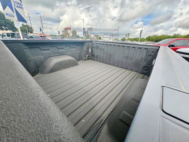 Used 2023 Chevrolet Silverado 1500 LT AWD/4WD image 10