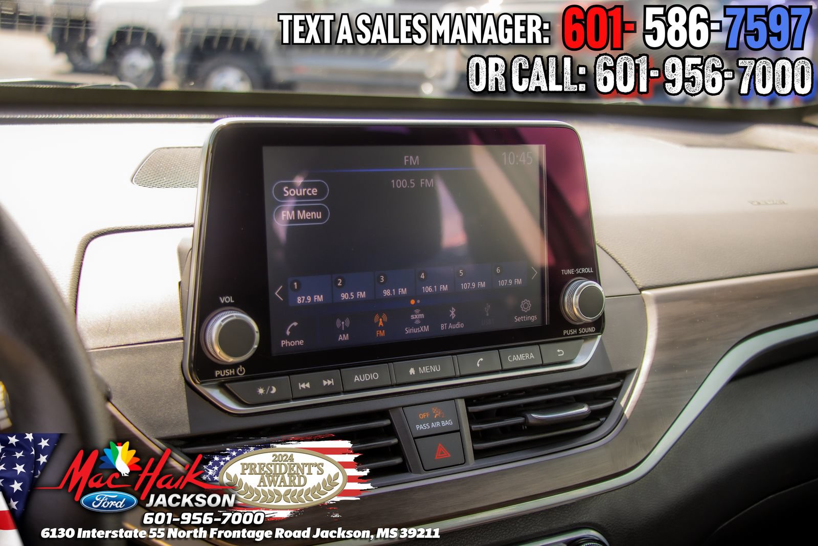 Used 2024 Nissan Altima 2.5 SV FWD image 15