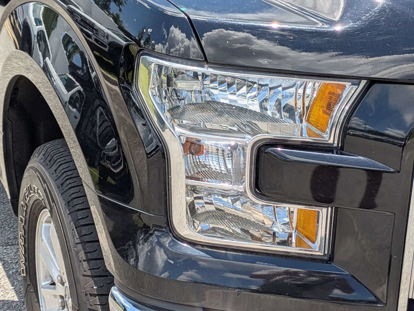 Certified 2017 Ford F150 XLT AWD/4WD image 7
