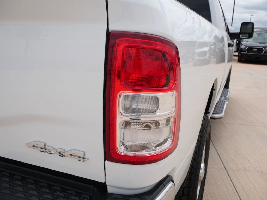 Used 2024 RAM 3500 Big Horn image 6