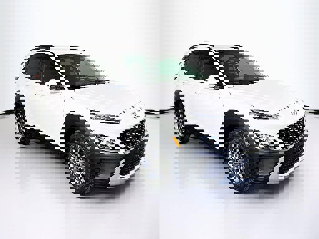 Used 2022 Hyundai Kona SEL w/ Cargo Package image 7