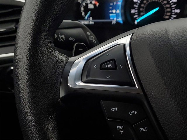 Certified 2020 Ford Edge Titanium image 18