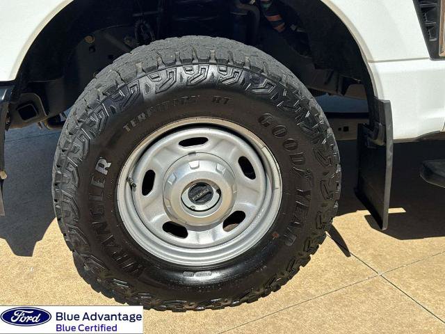 Certified 2025 Ford F250 XL w/ XL Off-Road Package AWD/4WD image 7