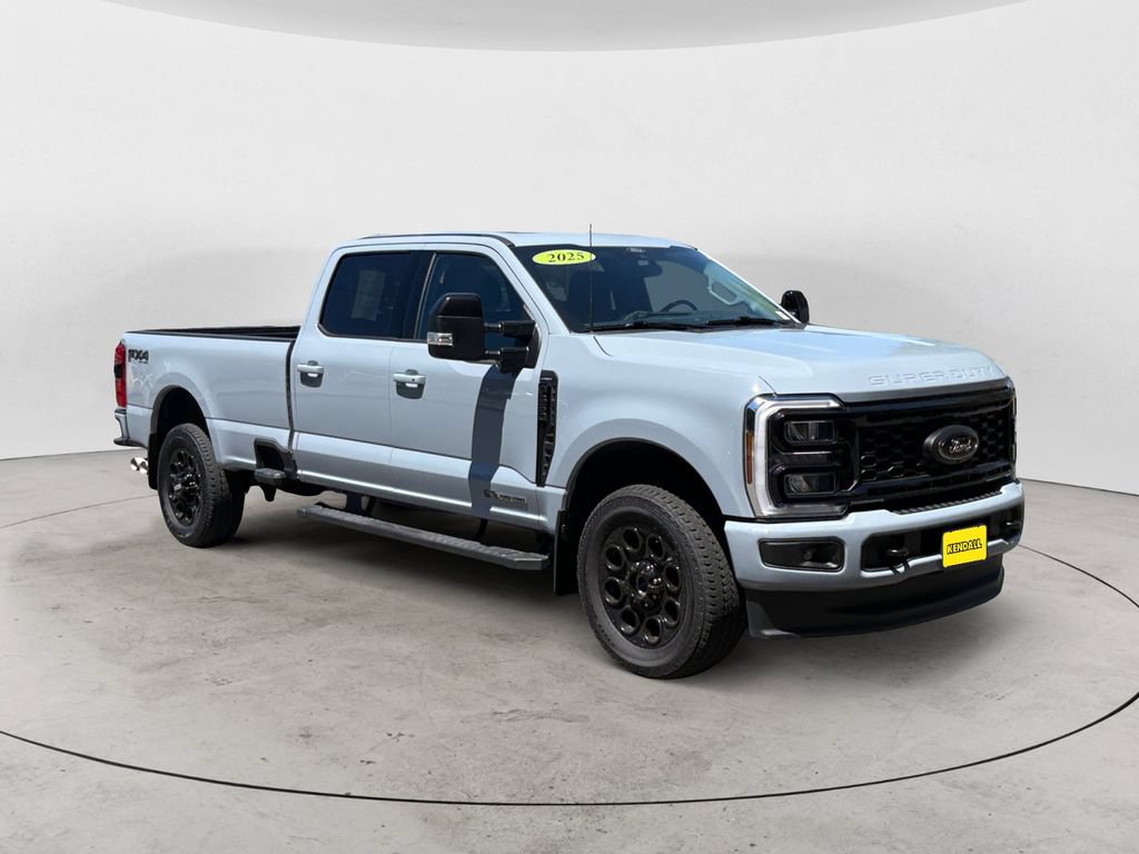 Certified 2025 Ford F350 Lariat w/ Black Appearance Package AWD/4WD image 7
