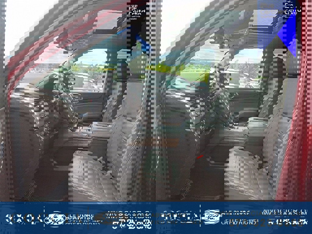 Used 2018 GMC Yukon Denali image 13