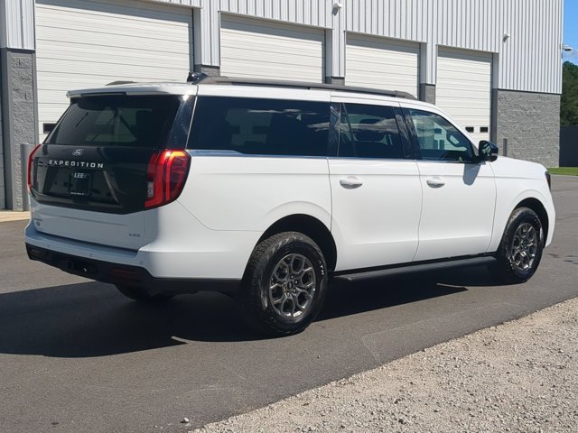 Certified 2026 Ford Expedition Max Active RWD image 3