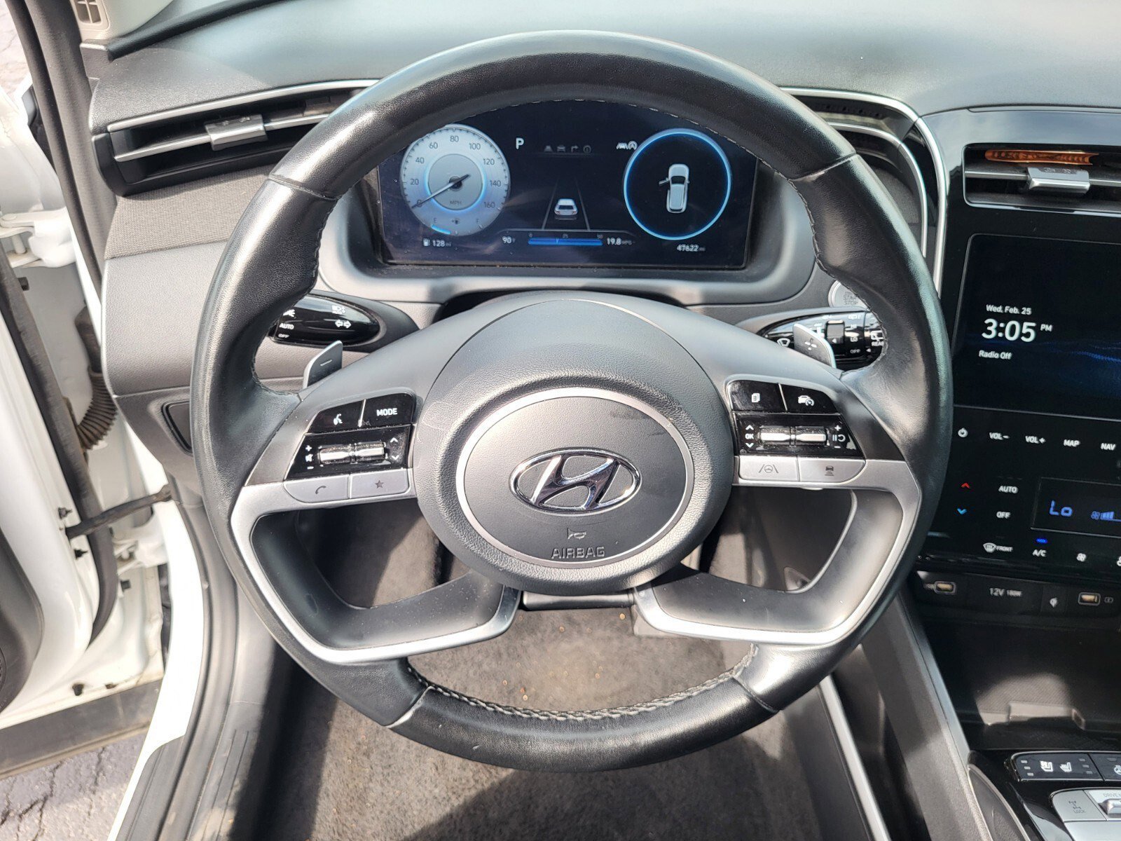 Used 2024 Hyundai Tucson Limited image 27