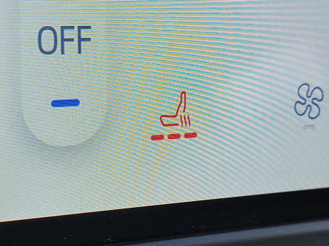 Certified 2024 Ford Edge SEL image 6