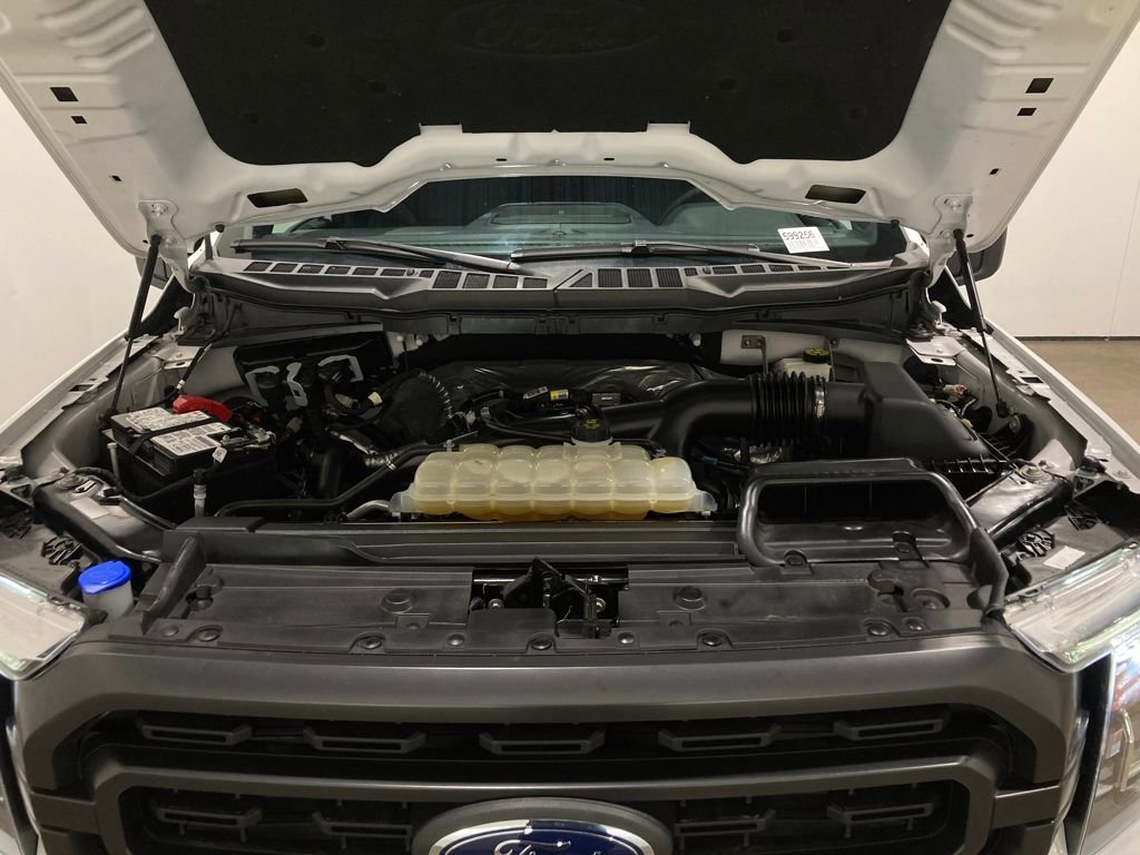 Certified 2023 Ford F150 XLT w/ Equipment Group 302A High image 17