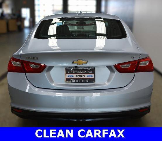 Used 2018 Chevrolet Malibu LT w/ Leather Package image 4