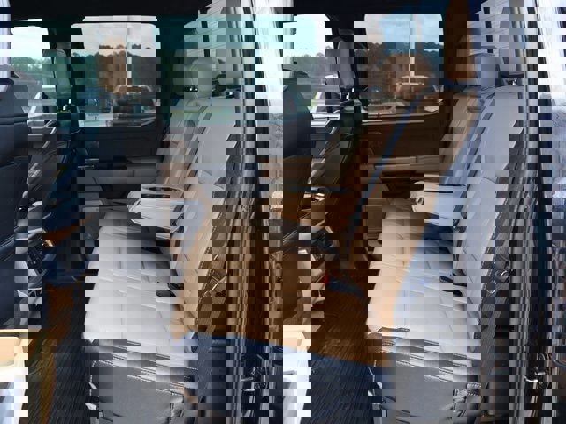 Certified 2023 Ford F250 Lariat w/ Sport Appearance Package image 11