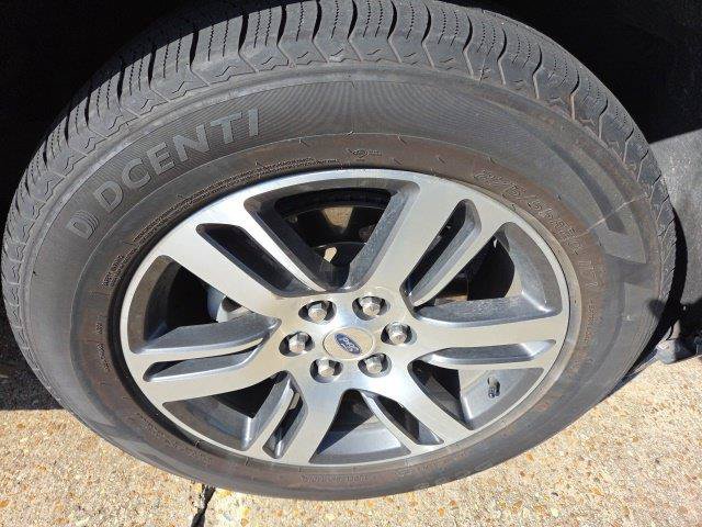 Certified 2024 Ford Expedition Limited RWD image 15