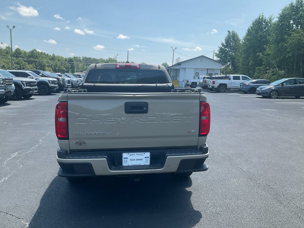 Used 2022 Chevrolet Colorado Z71 AWD/4WD image 6