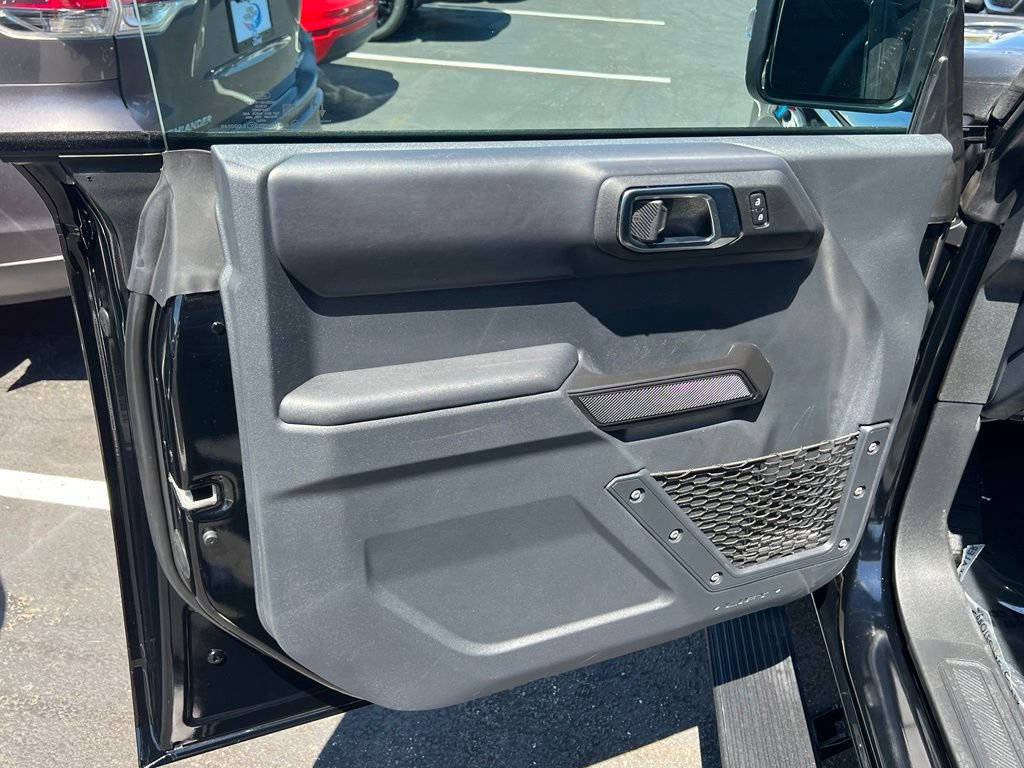Certified 2025 Ford Bronco Outer Banks AWD/4WD image 10
