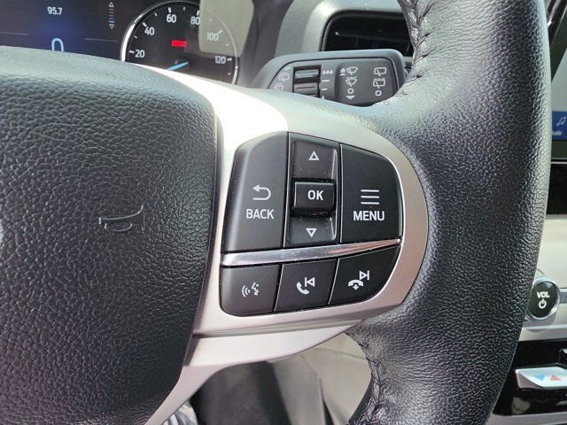 Certified 2024 Ford Explorer XLT image 21