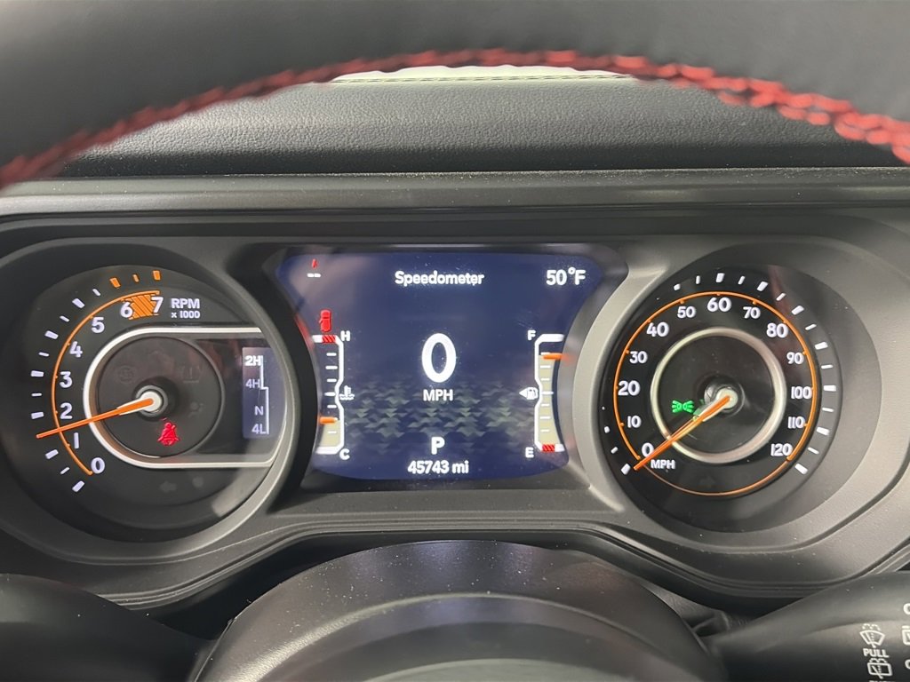 Used 2024 Jeep Wrangler Unlimited Rubicon w/ Technology Group image 15