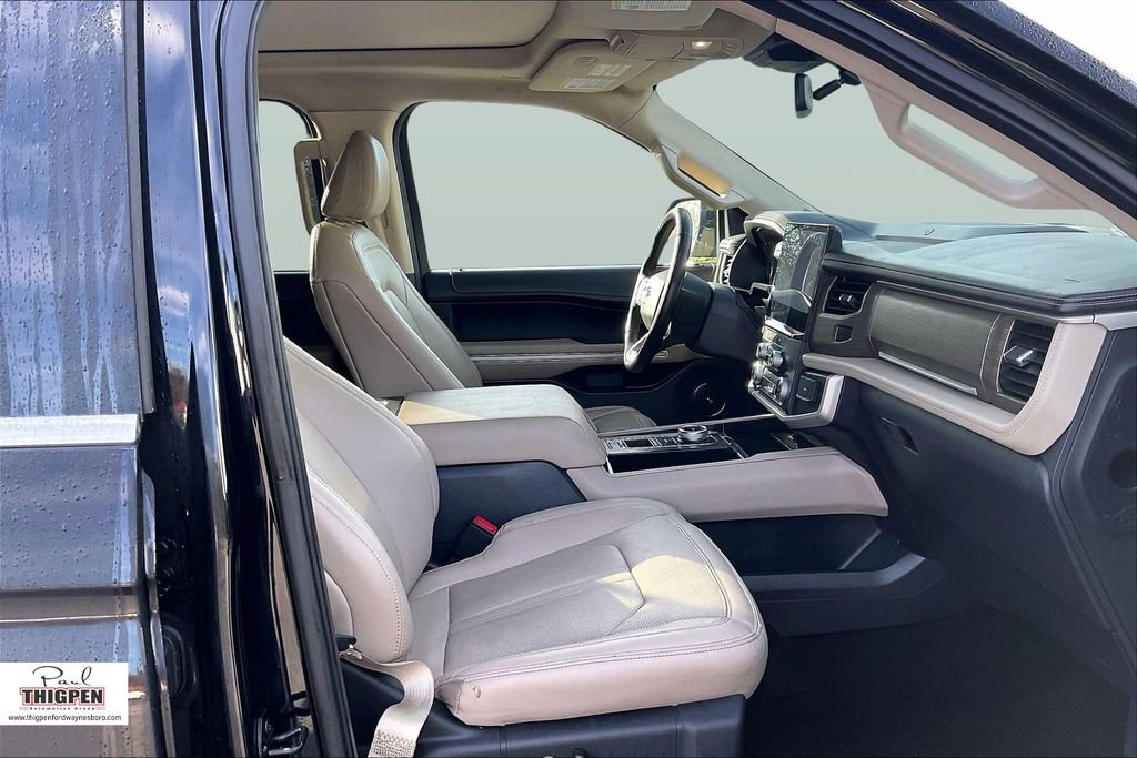 Certified 2023 Ford Expedition Limited image 7