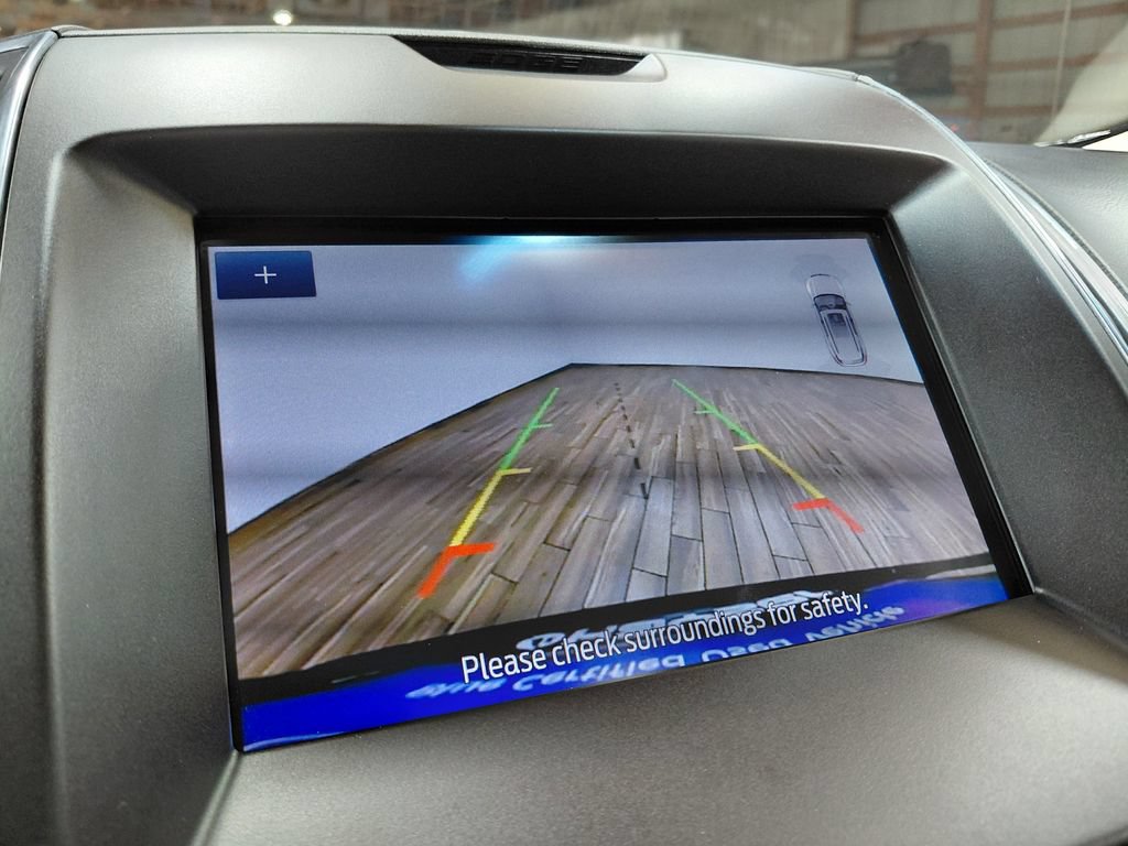 Certified 2020 Ford Edge Titanium AWD/4WD image 10