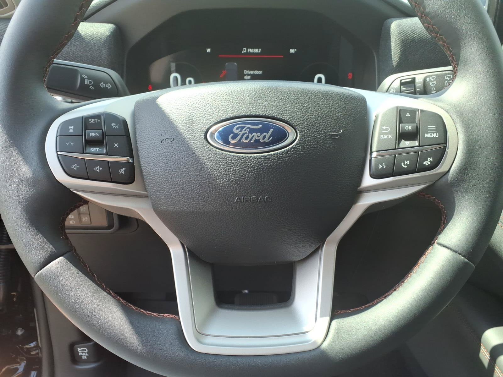 Certified 2026 Ford Explorer Active AWD/4WD image 10