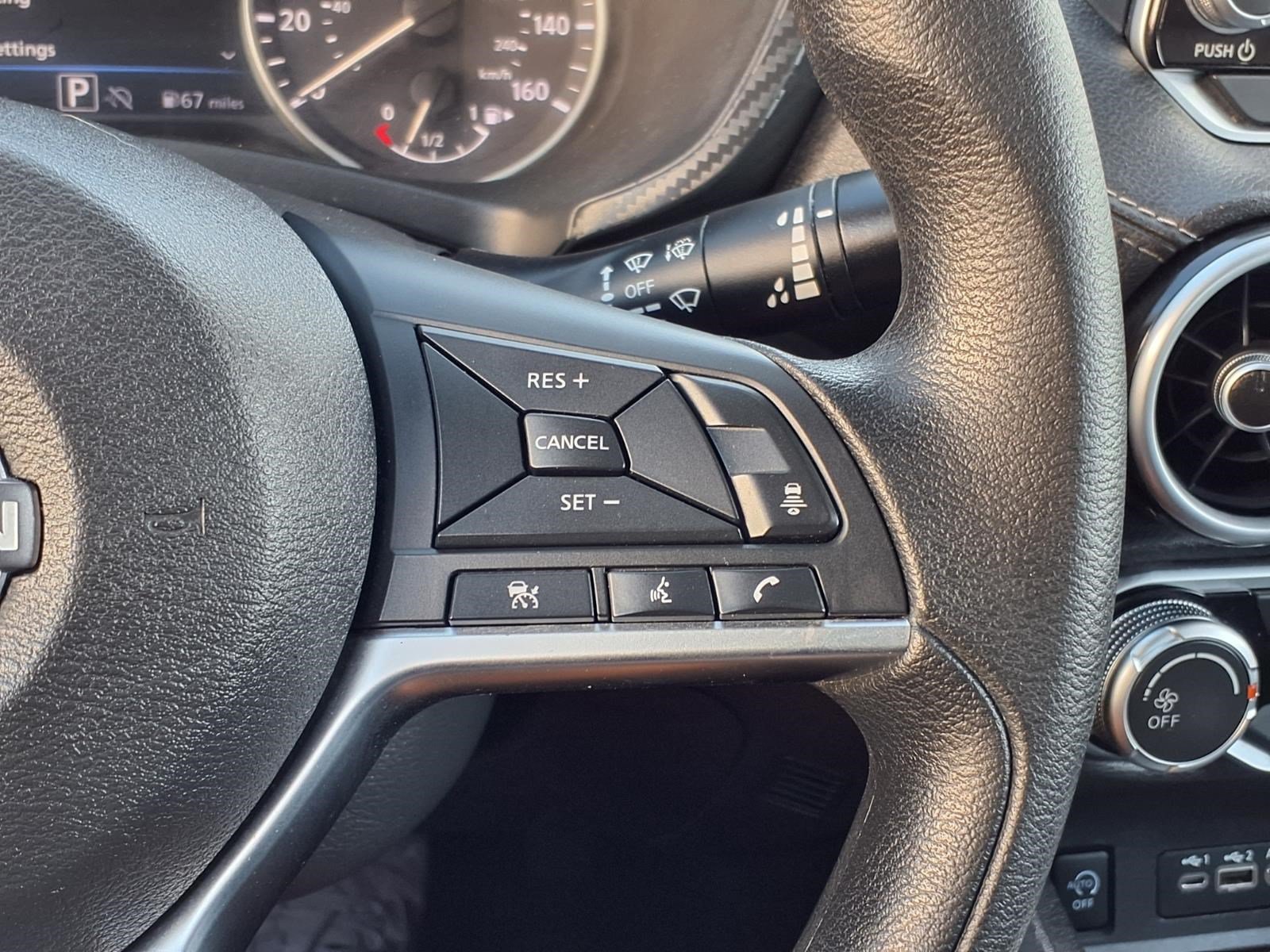 Used 2025 Nissan Sentra SV FWD image 22