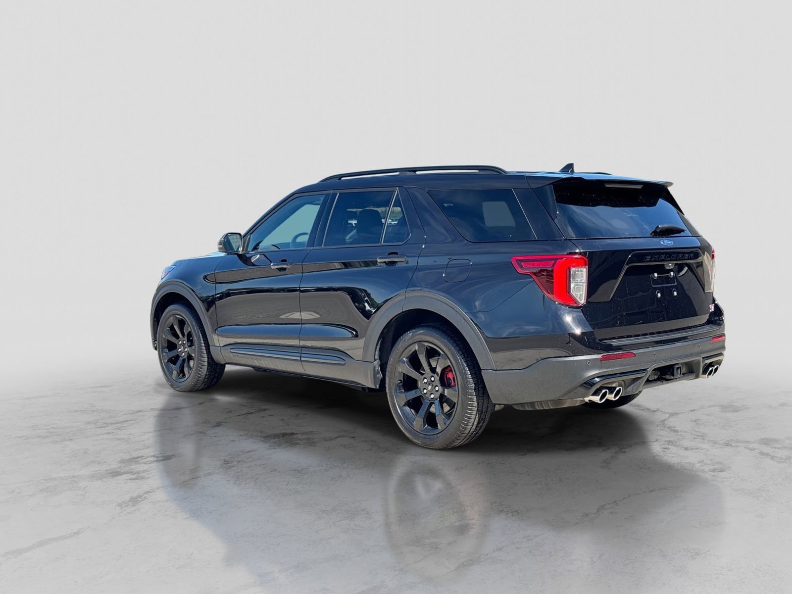 Certified 2023 Ford Explorer ST w/ Equipment Group 401A AWD/4WD image 5