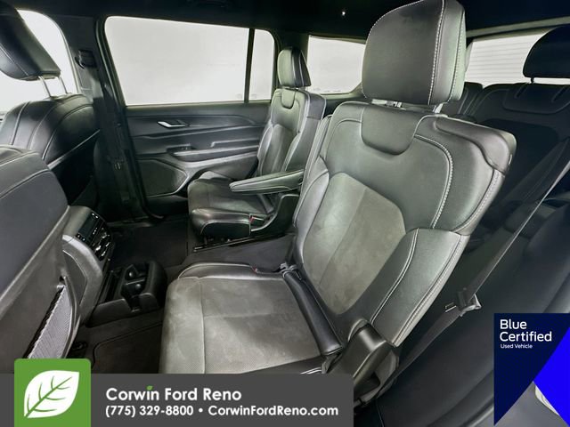 Used 2023 Jeep Grand Cherokee L Laredo AWD/4WD image 27