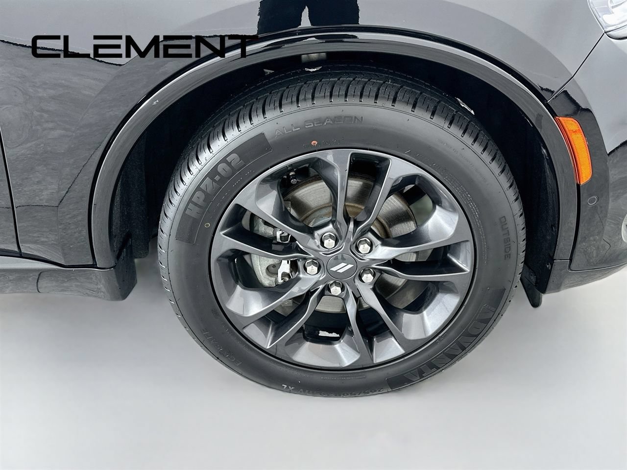 Used 2021 Dodge Durango R/T w/ Blacktop Package AWD/4WD image 38
