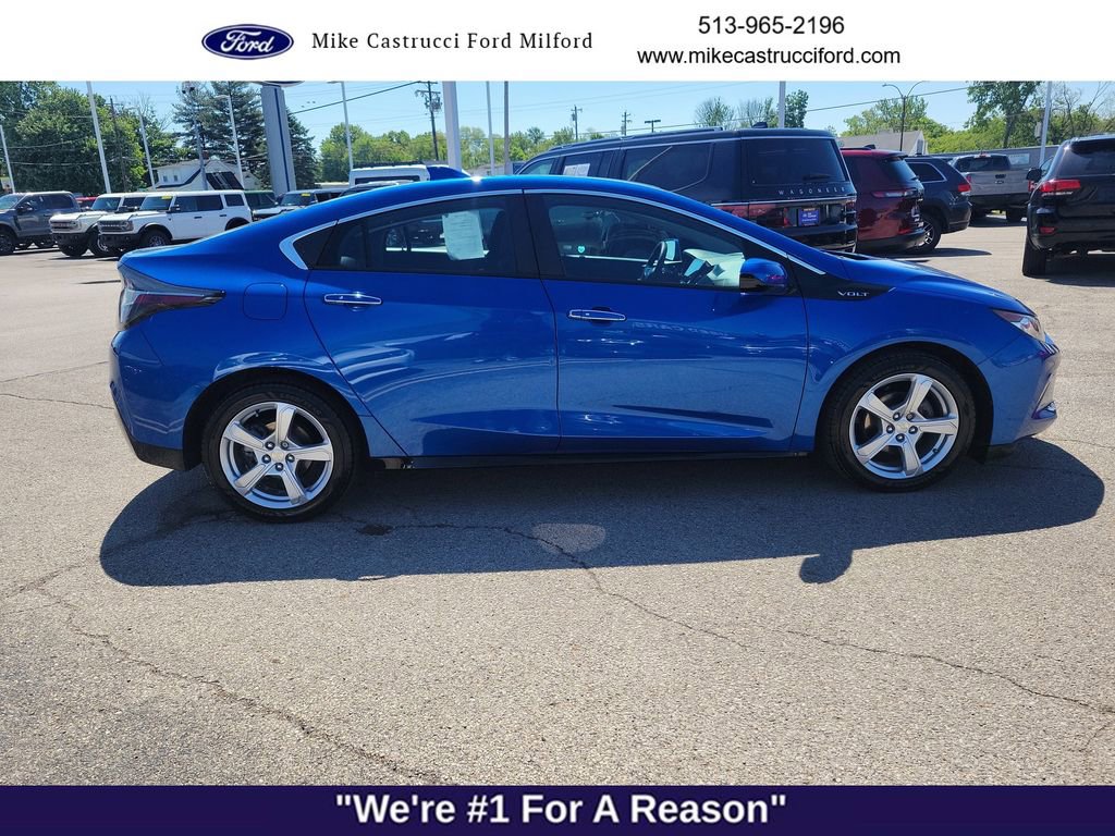 Used 2018 Chevrolet Volt LT w/ Comfort Package FWD image 6