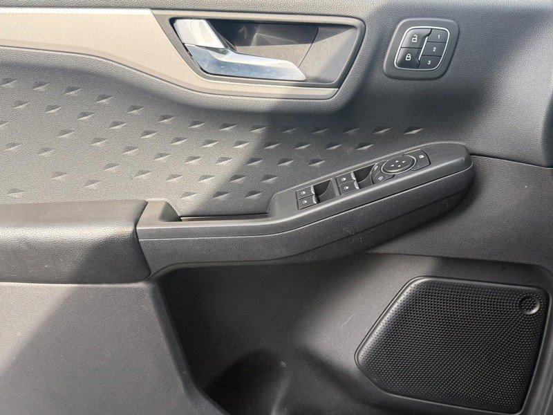 Certified 2020 Ford Escape SEL image 26