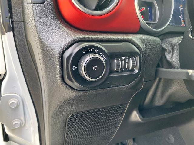 Used 2020 Jeep Wrangler Unlimited Rubicon AWD/4WD image 16