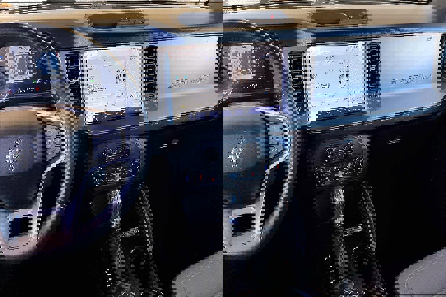 Certified 2022 Ford Bronco Outer Banks image 9