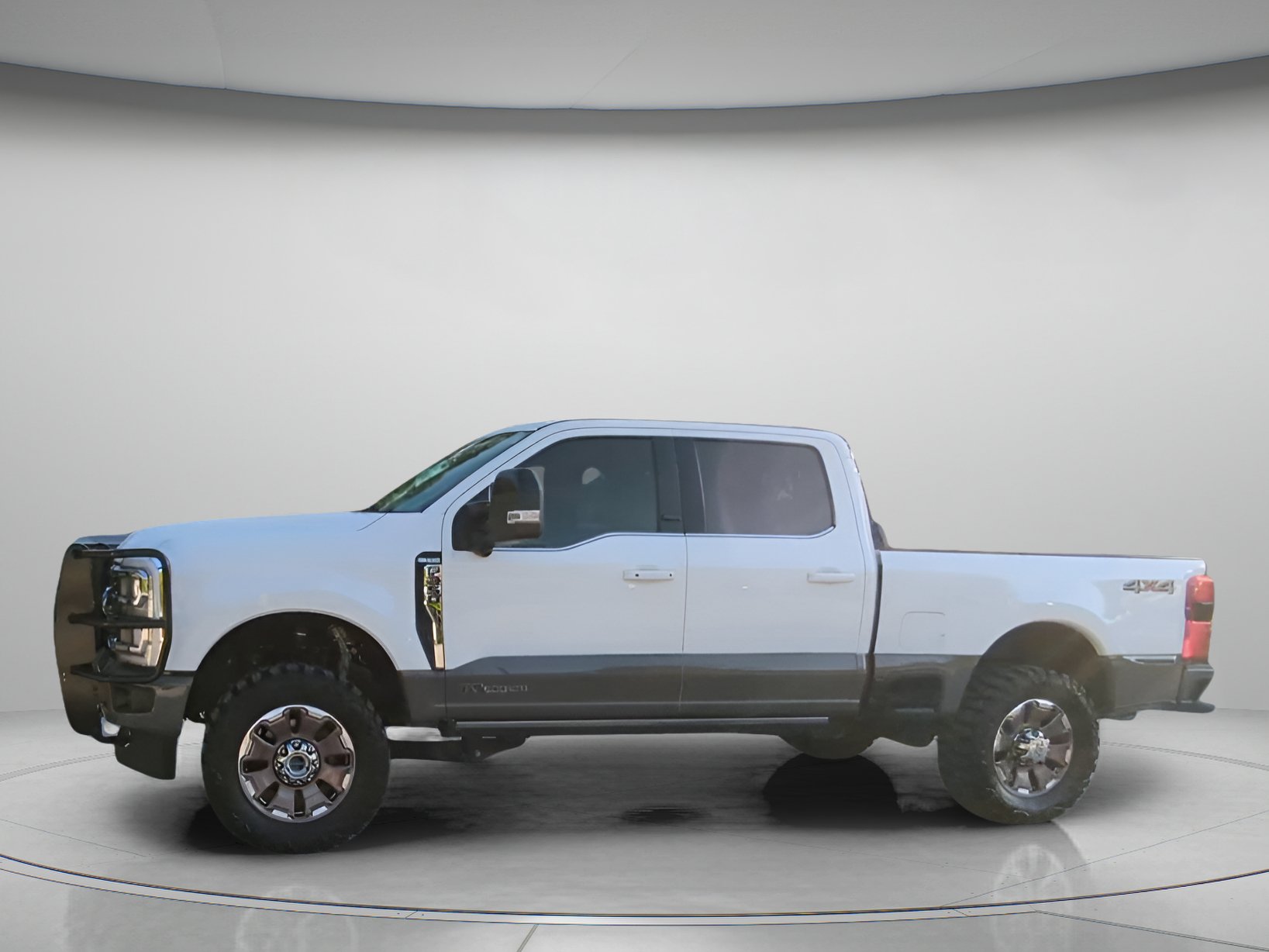 Certified 2026 Ford F350 King Ranch AWD/4WD image 15