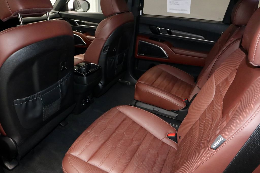 Used 2024 Kia Telluride SX Prestige AWD/4WD image 23