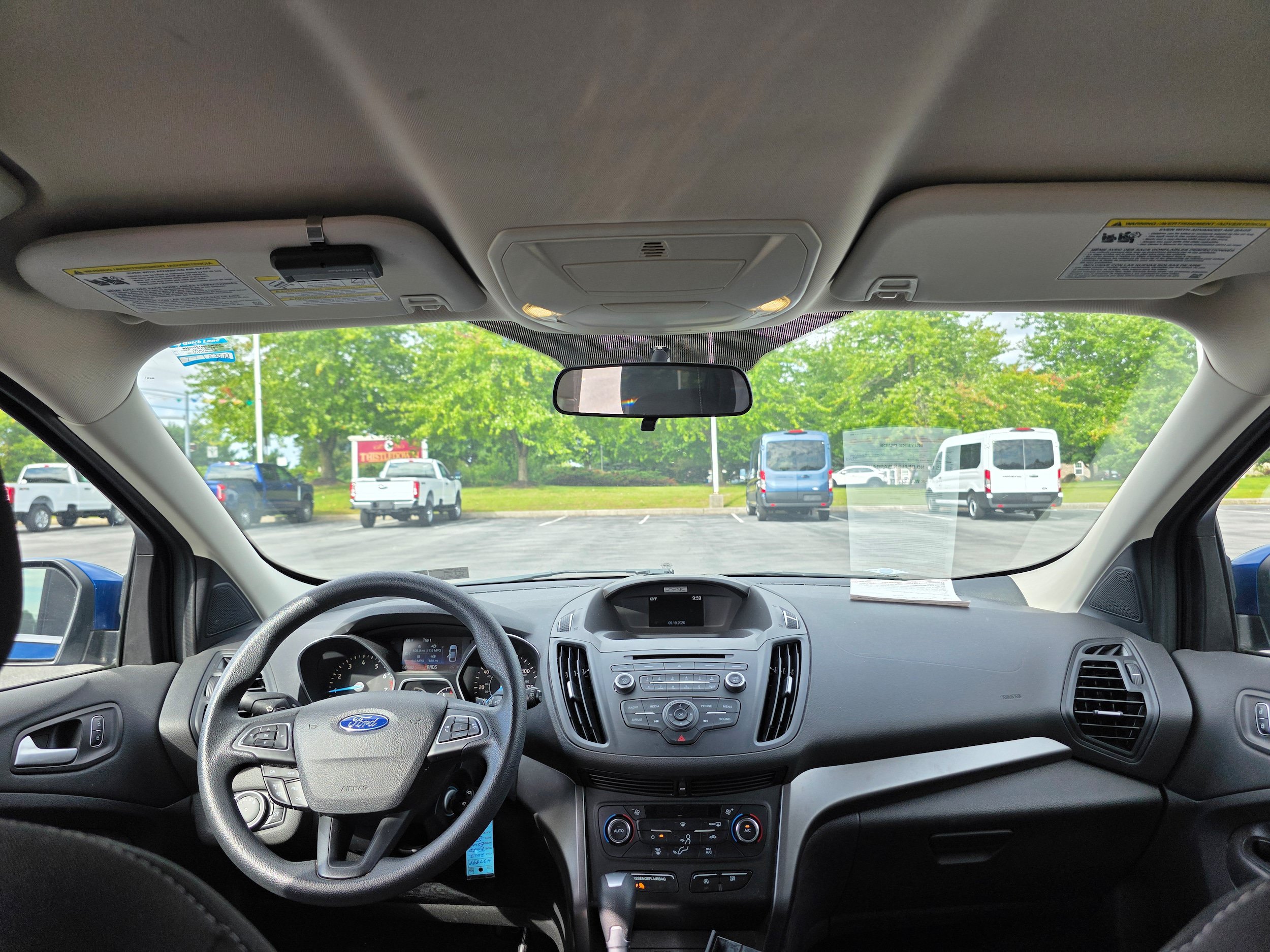 Certified 2017 Ford Escape SE AWD/4WD image 11