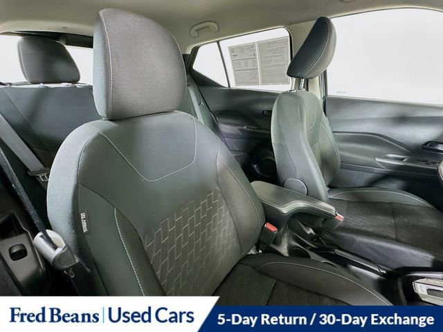 Used 2021 Nissan Kicks S image 28