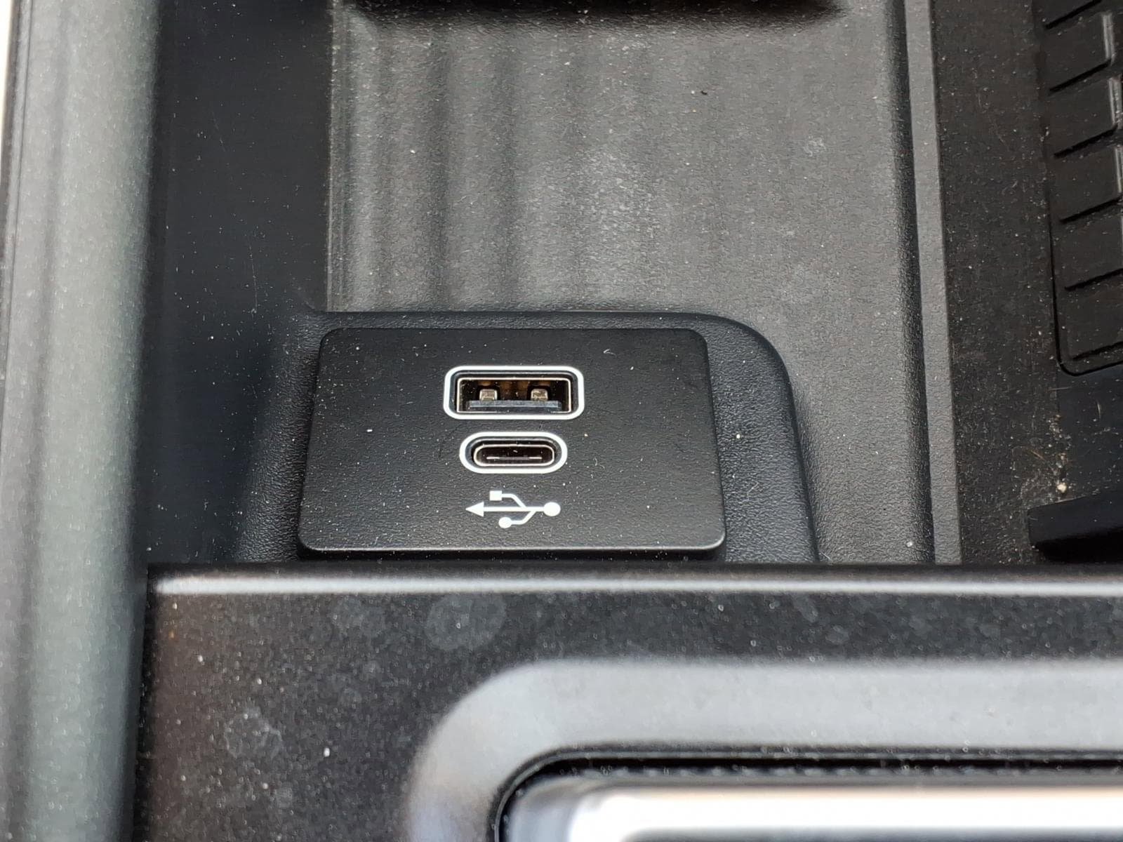 Certified 2025 Ford Expedition Max Active AWD/4WD image 24
