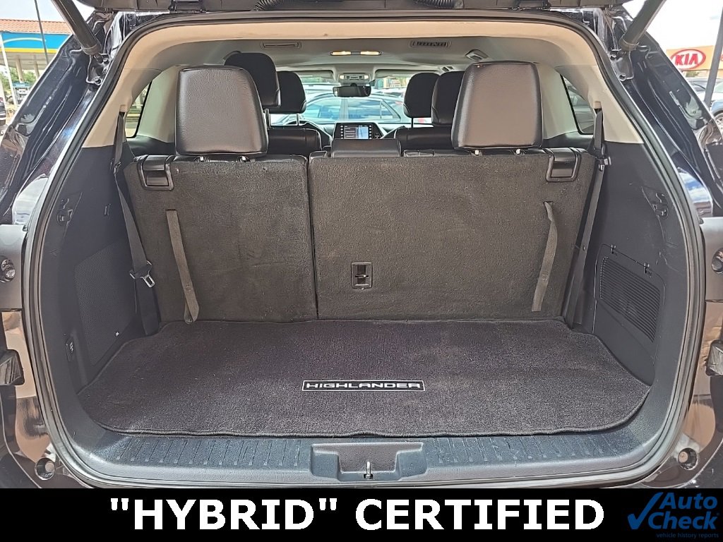 Used 2021 Toyota Highlander Limited image 15