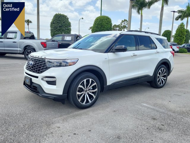 Certified 2022 Ford Explorer ST-Line w/ Class IV Trailer Tow Package