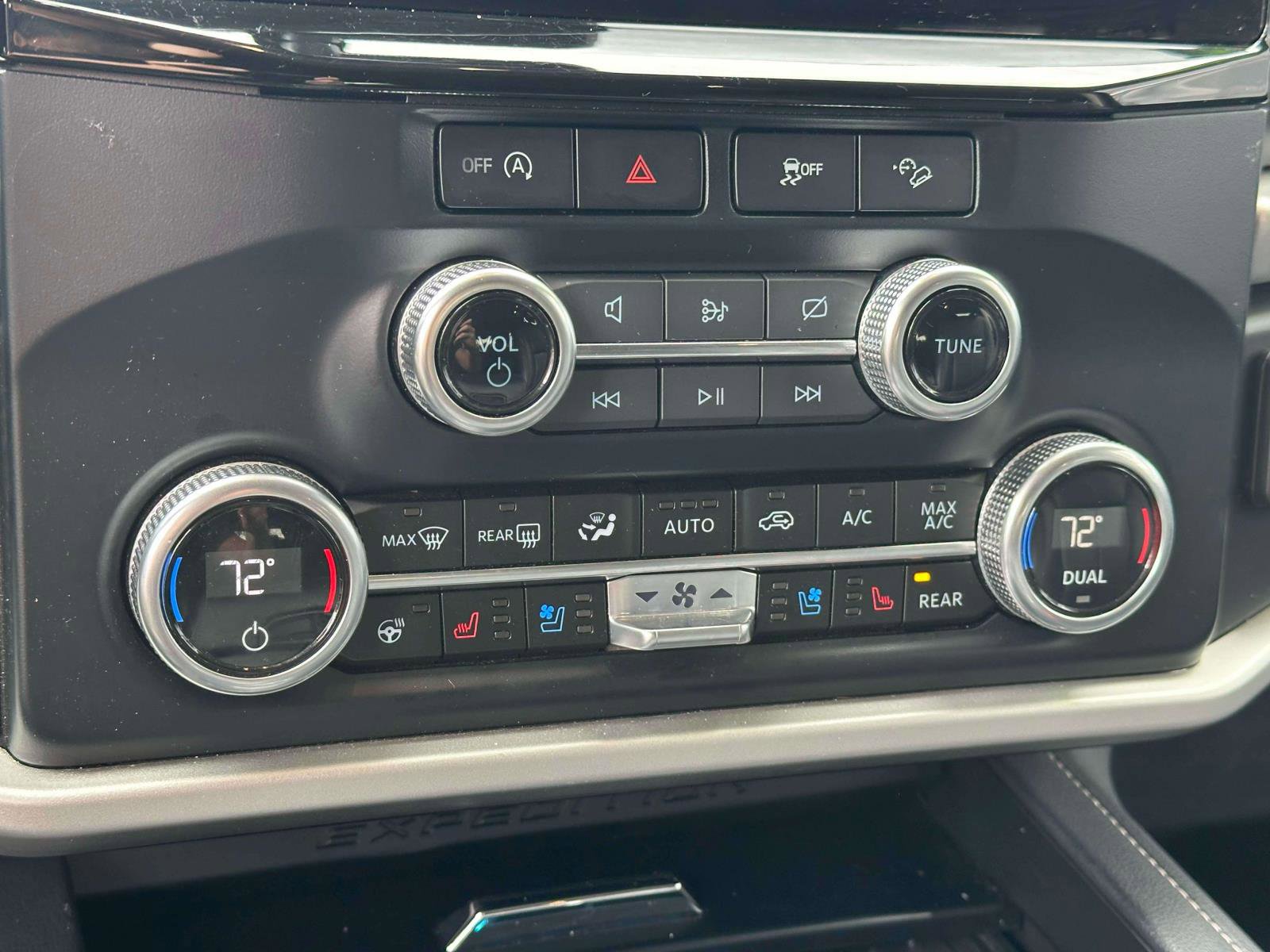 Certified 2024 Ford Expedition XLT AWD/4WD image 25
