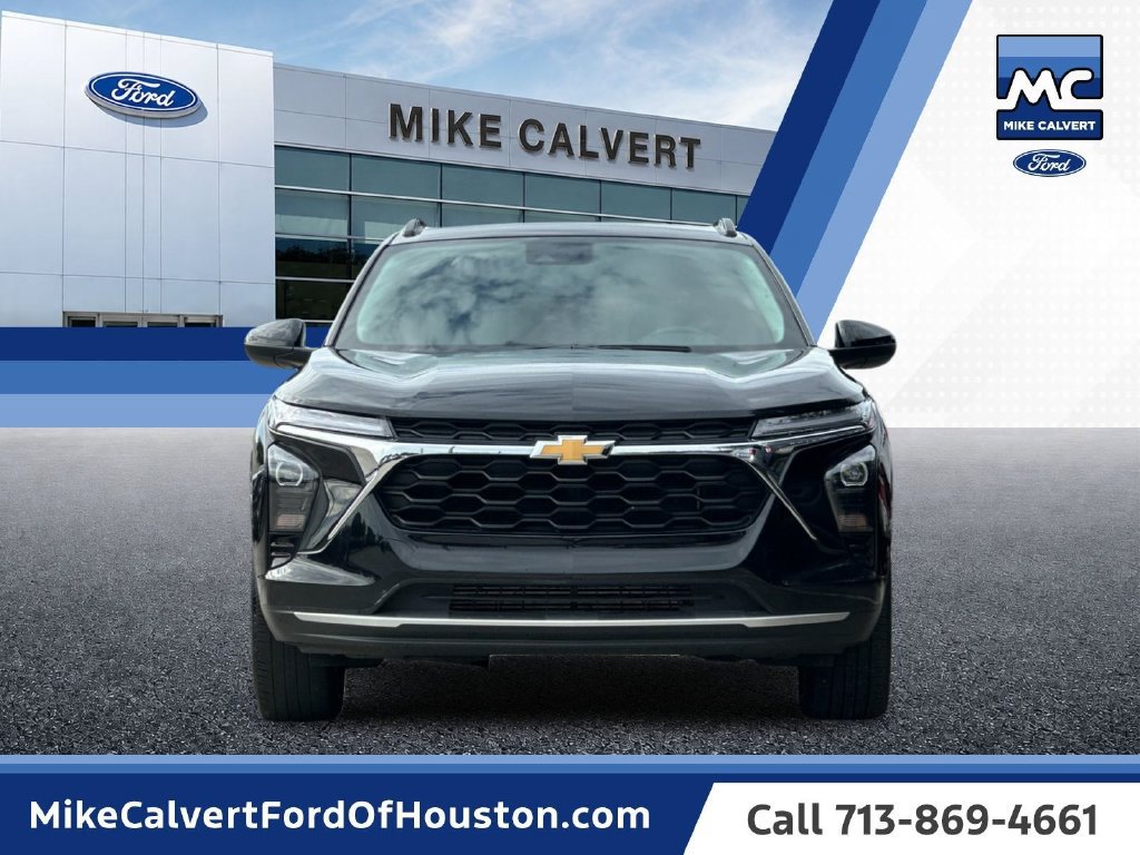 Used 2025 Chevrolet Trax LT w/ LT Convenience Package FWD image 8