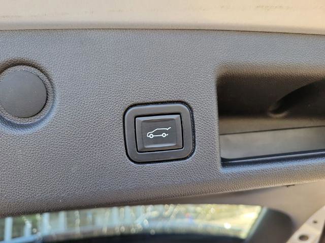 Used 2022 Chevrolet Equinox LT image 10