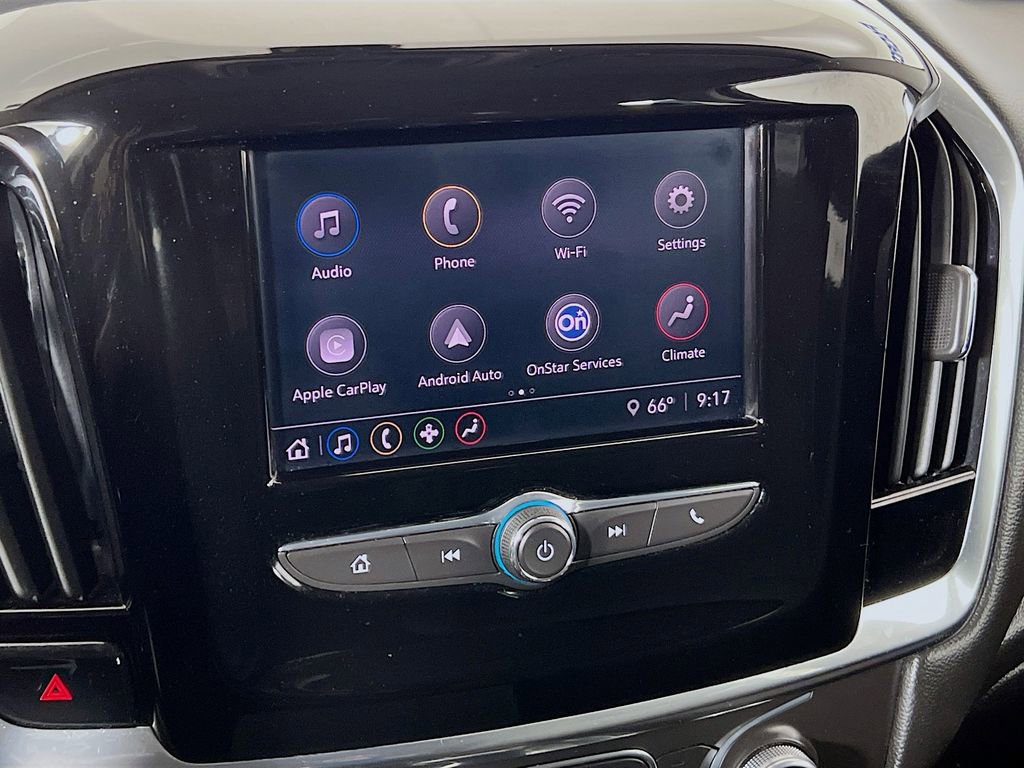 Used 2021 Chevrolet Traverse LS AWD/4WD image 17