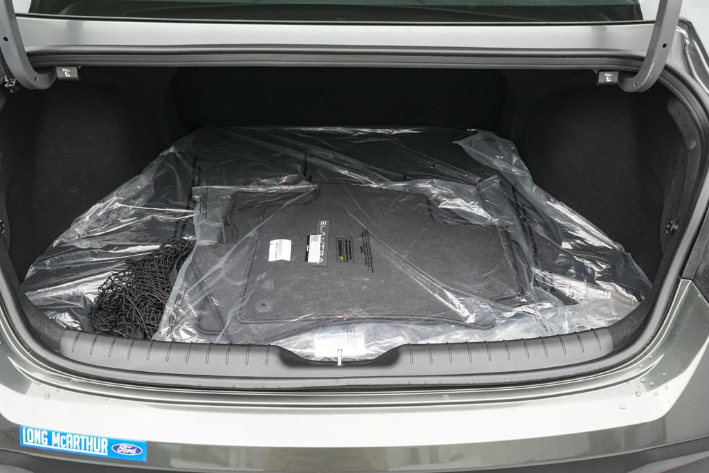 Used 2025 Hyundai Elantra Sport FWD image 19
